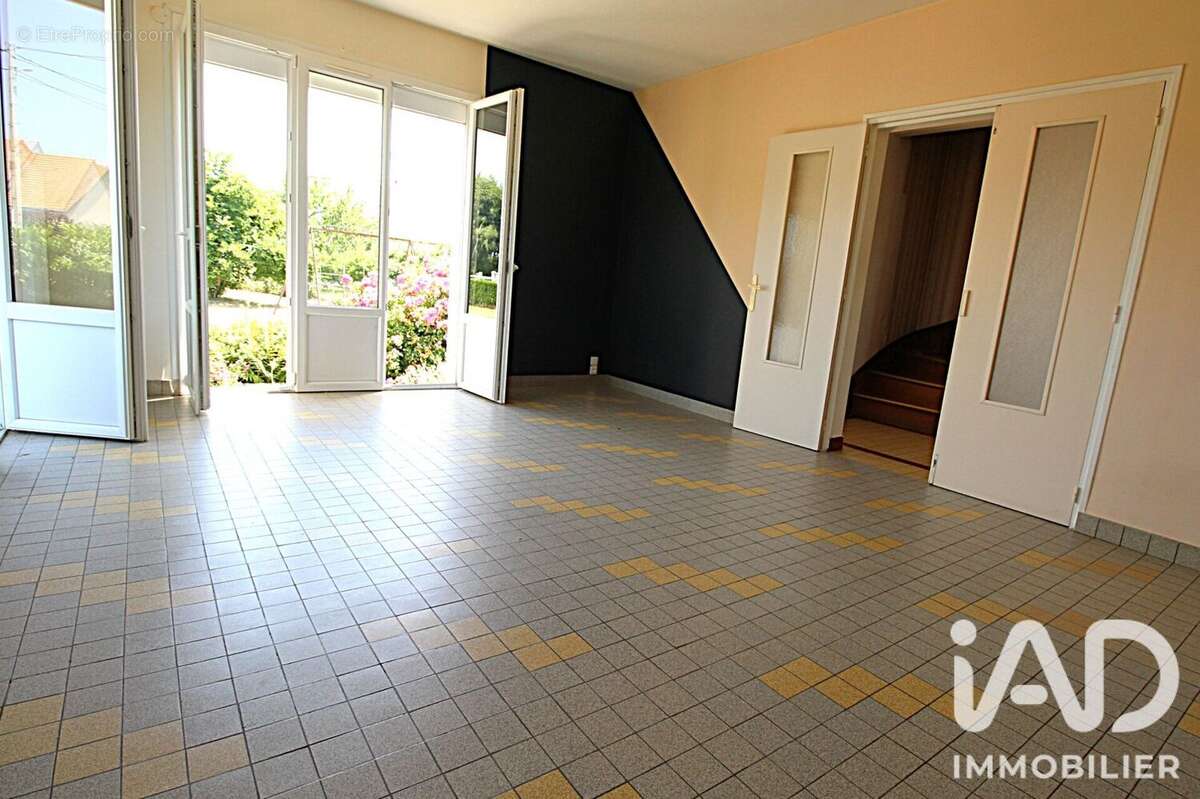 Maison 143 m² à Messei  - photo 5