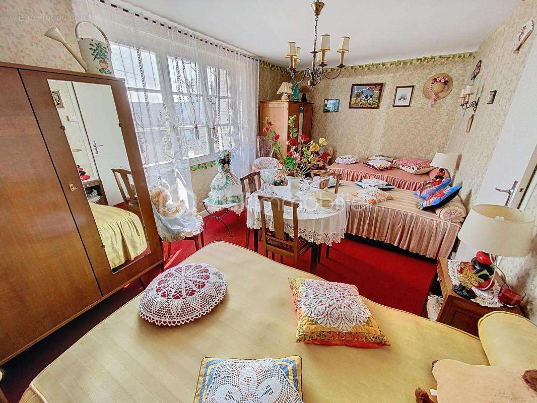 Maison à MASSANGIS