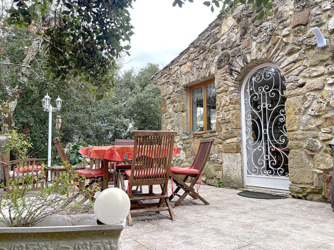 Maison à UZES