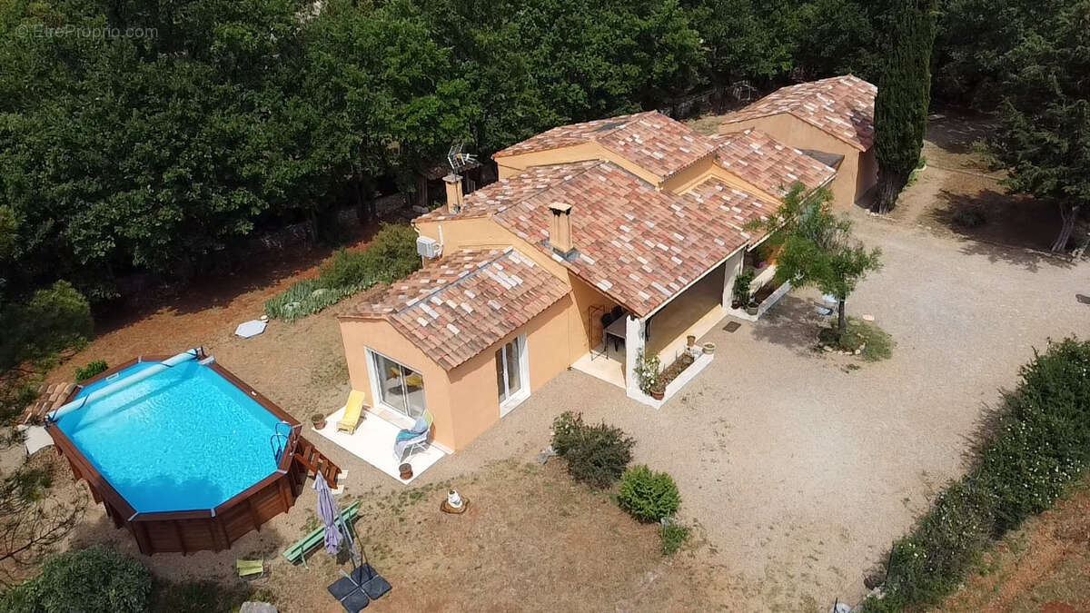 Maison à REGUSSE