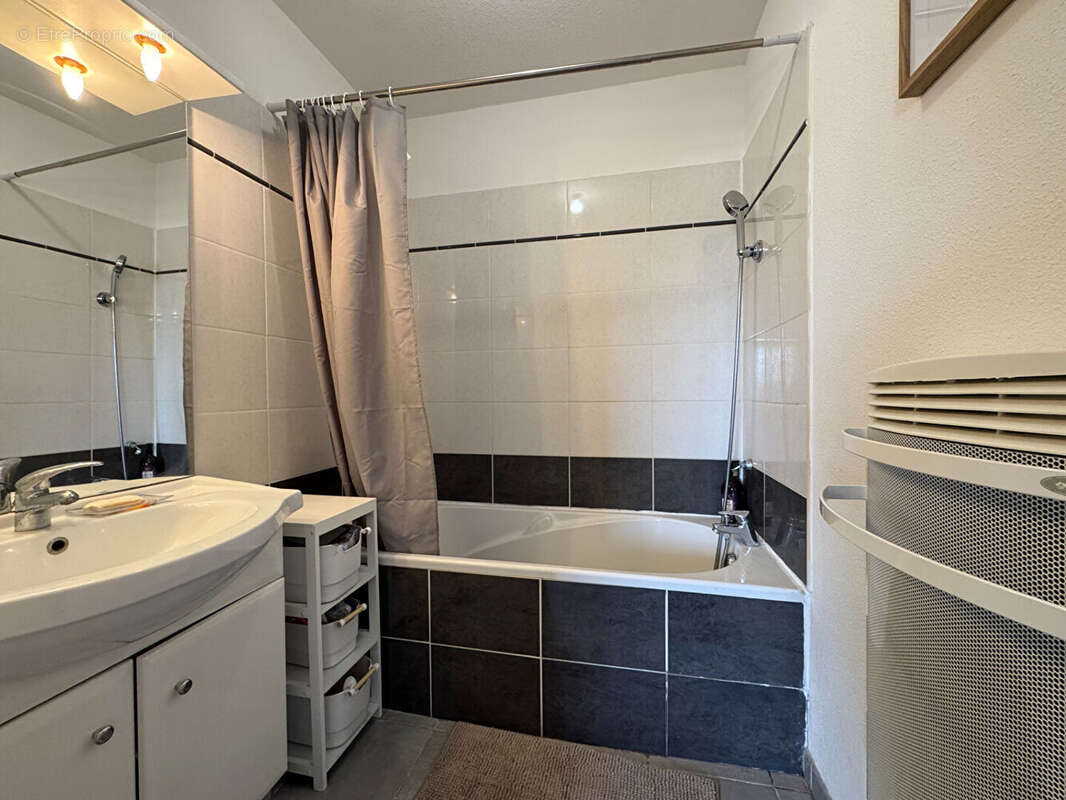 Appartement à CHATEAURENARD