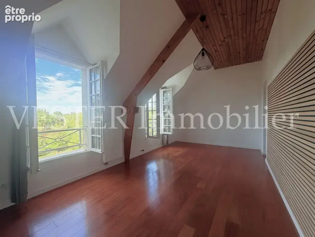 Demeure de caractère en pierre de saint-maximin sur un terrain de 2 850 m² - photo 14