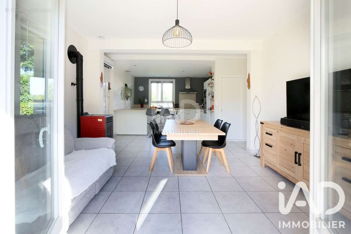 Maison 90 m² à Pechbonnieu  - photo 4
