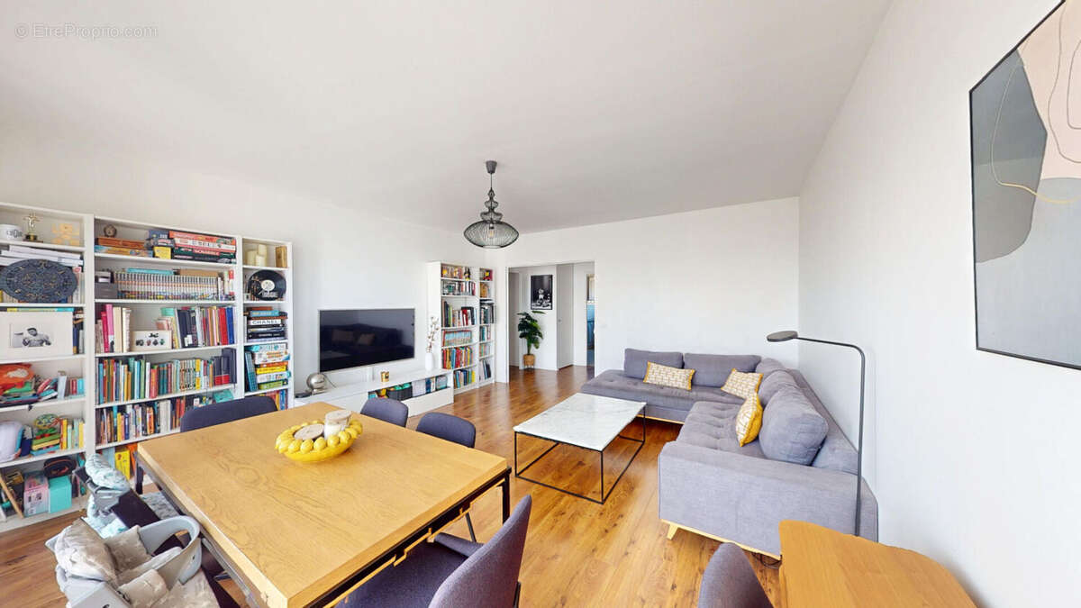 Appartement à VILLEMOMBLE