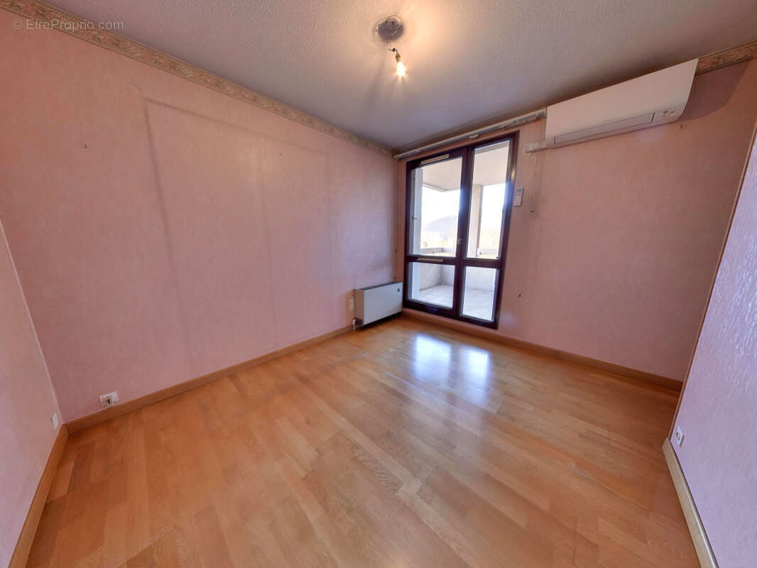 Appartement à ECHIROLLES