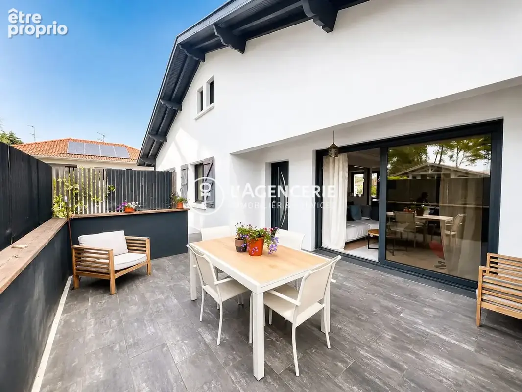 Maison 163 m² à Anglet  - photo 3