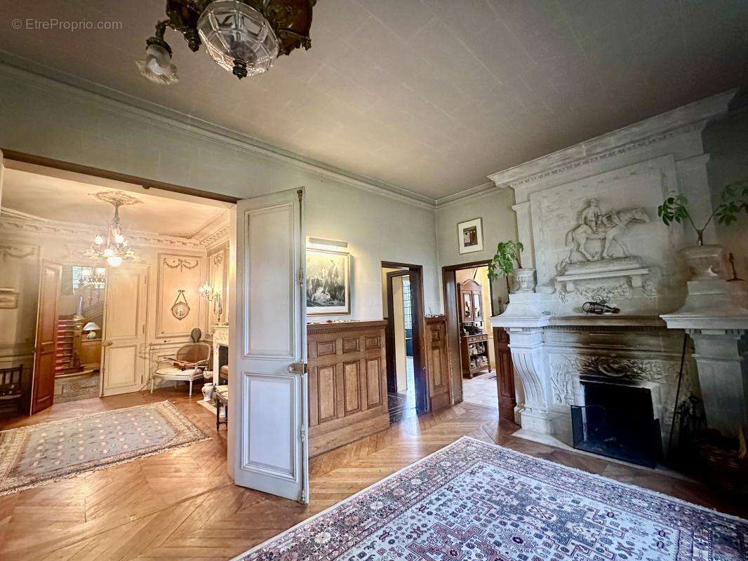 Maison à CUY-SAINT-FIACRE