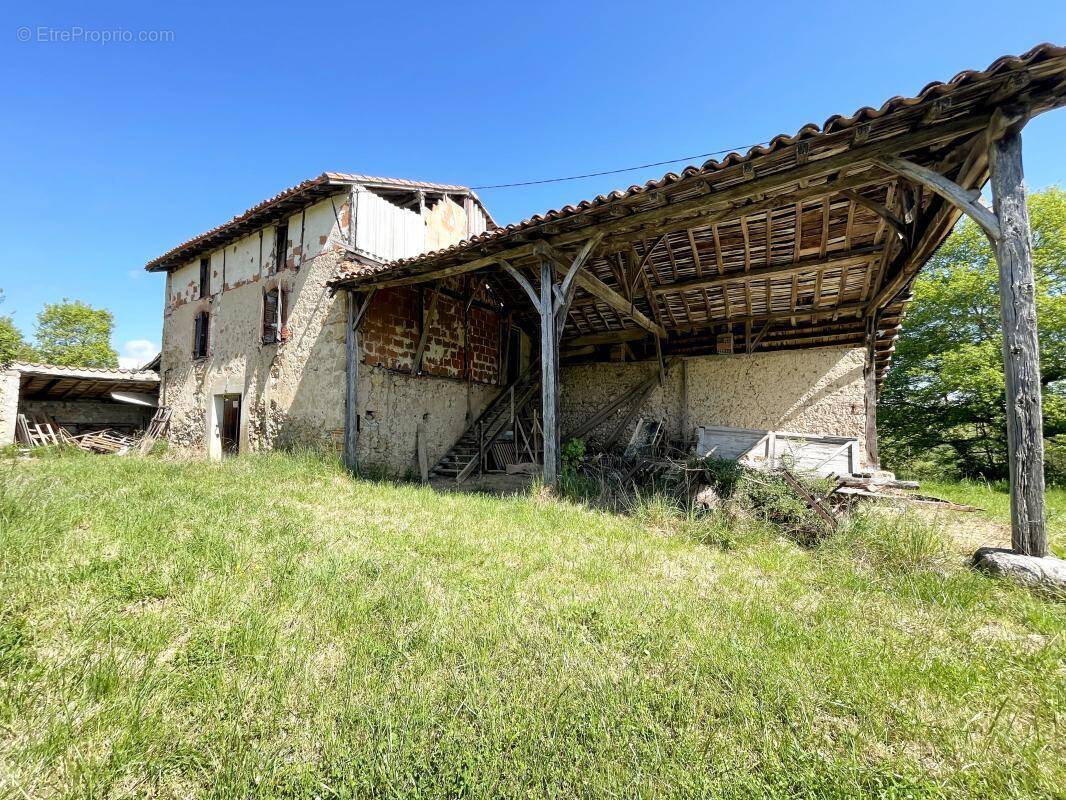 Maison à BEZAC