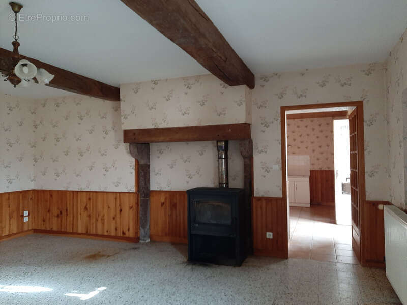 Maison à LES GUERREAUX