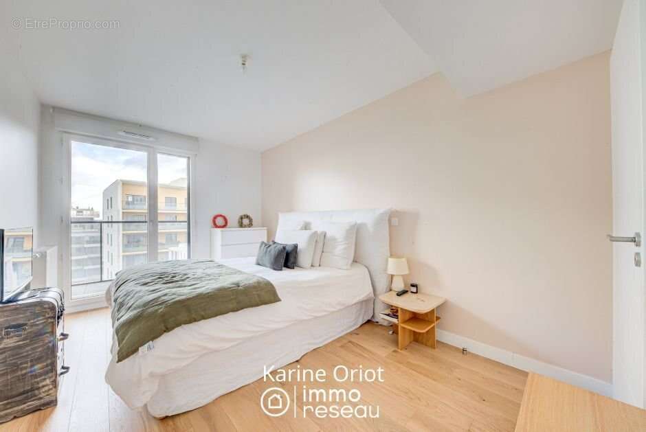 Appartement à GENNEVILLIERS