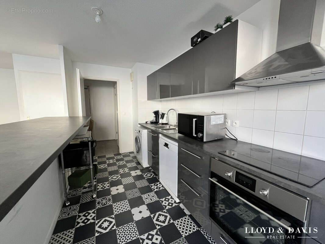 Appartement 79 m² à Bordeaux  - photo 4