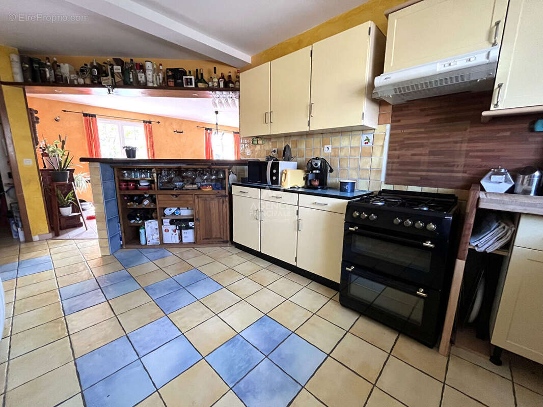 Maison à COURDIMANCHE