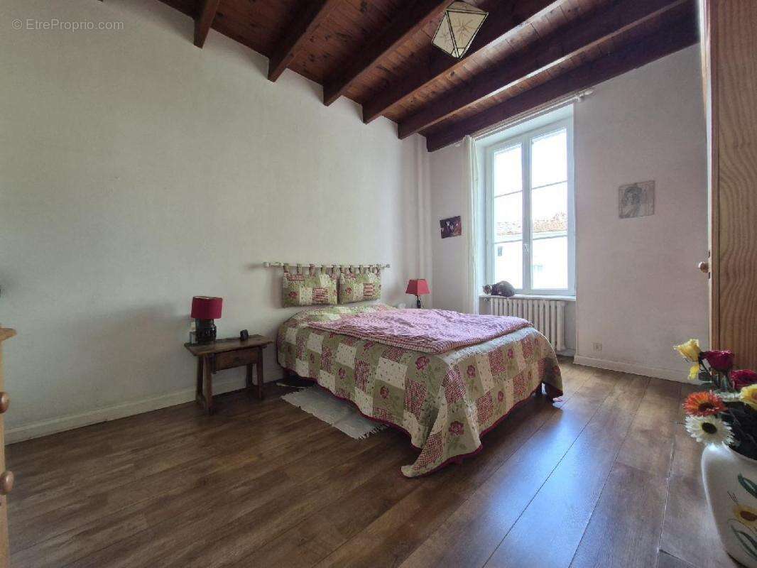 Maison à LOULAY