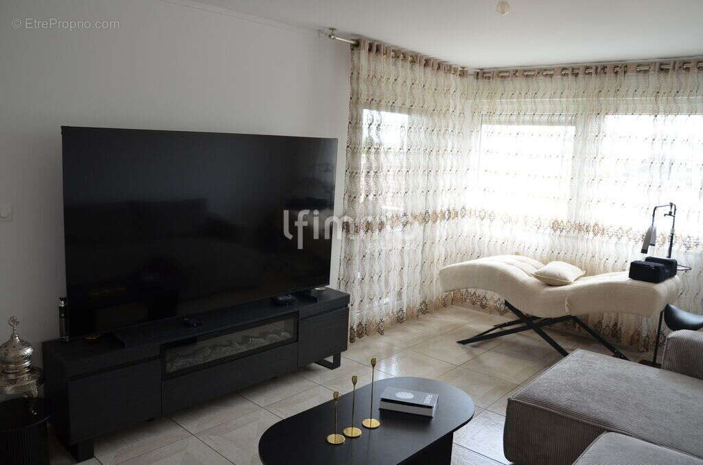  Coup de cœur à Hautepierre – Spacieux 4 pièces de 80,68 m²  - photo 2