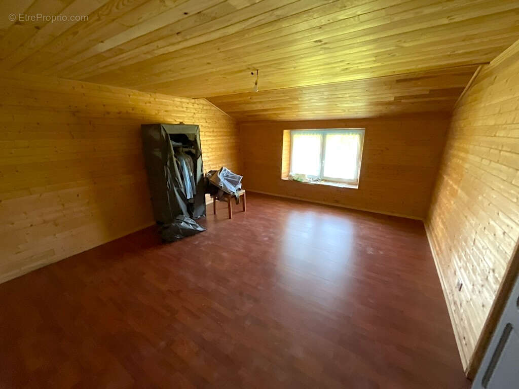 Maison à DAMPVALLEY-SAINT-PANCRAS