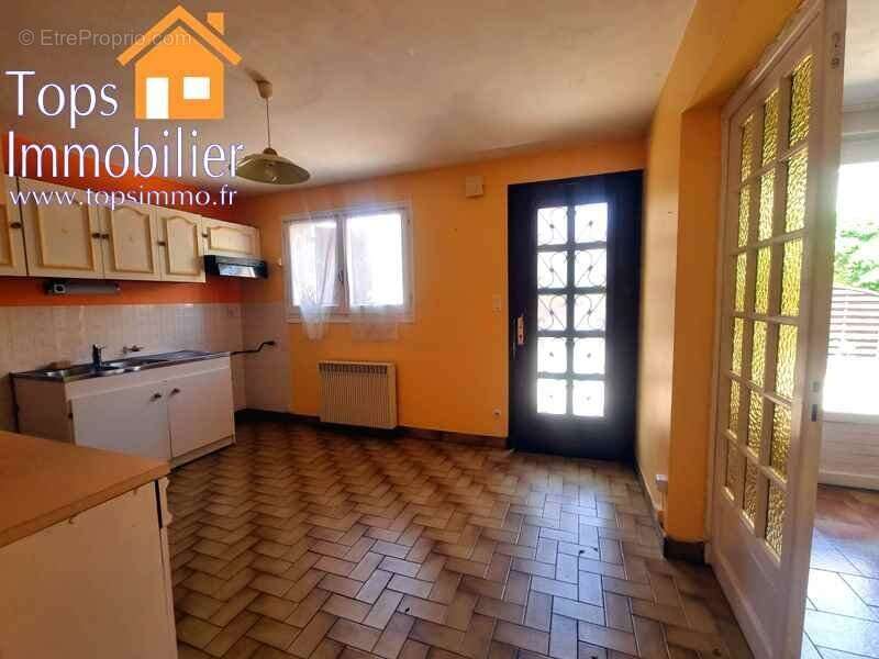 Maison familiale avec deux logements indépendants  Idéal famille ou projet locatif - photo 5