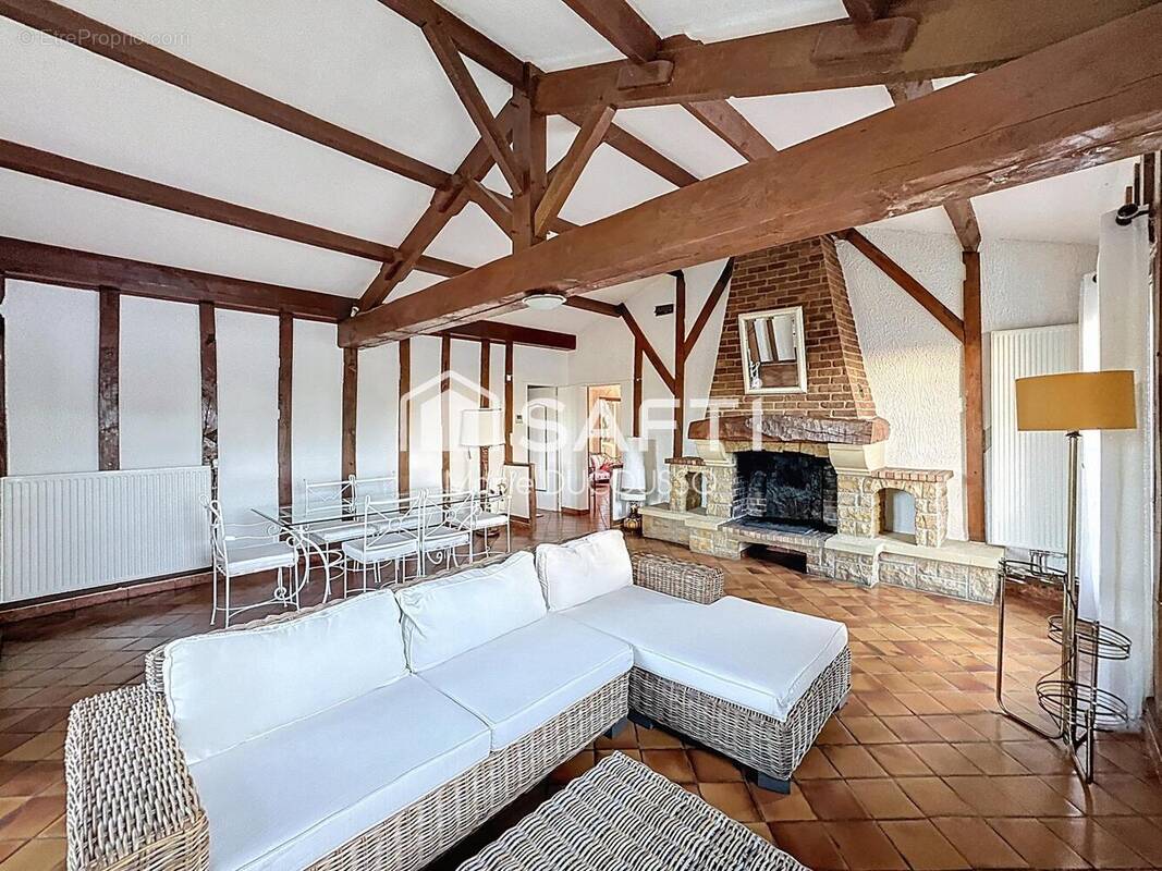 Photo 1 - Maison à LE PIZOU