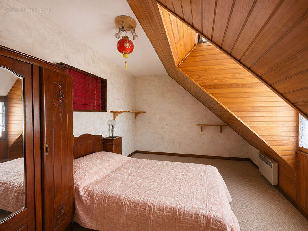 Maison à MINIAC-MORVAN