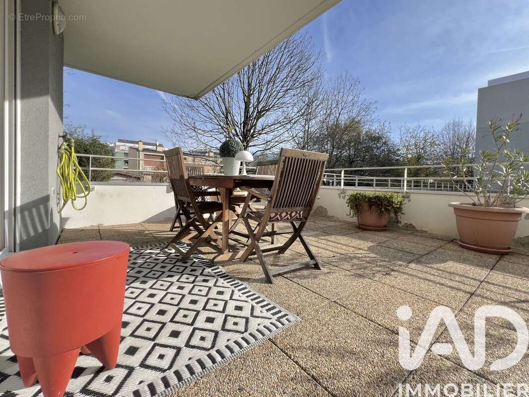 Photo 2 - Appartement à ECHIROLLES