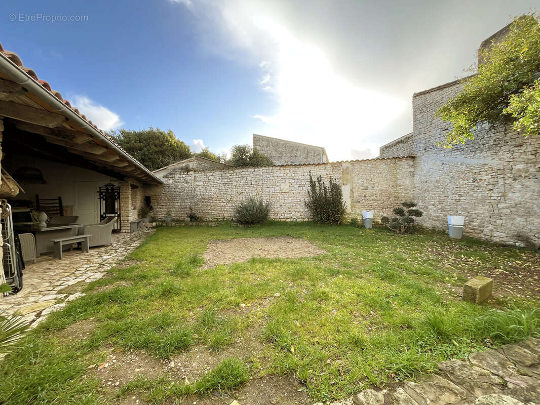 Maison à SAINTE-MARIE-DE-RE