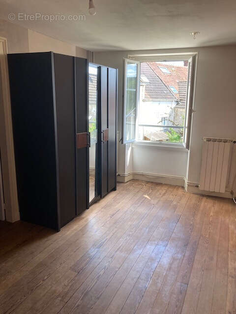 Maison à JOUY-SUR-MORIN