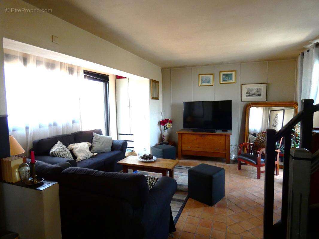 Maison 102 m² à Vaureal  - photo 6