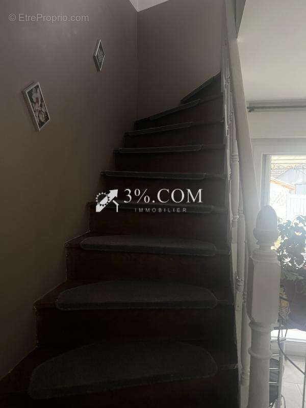 Maison à VALDIVIENNE