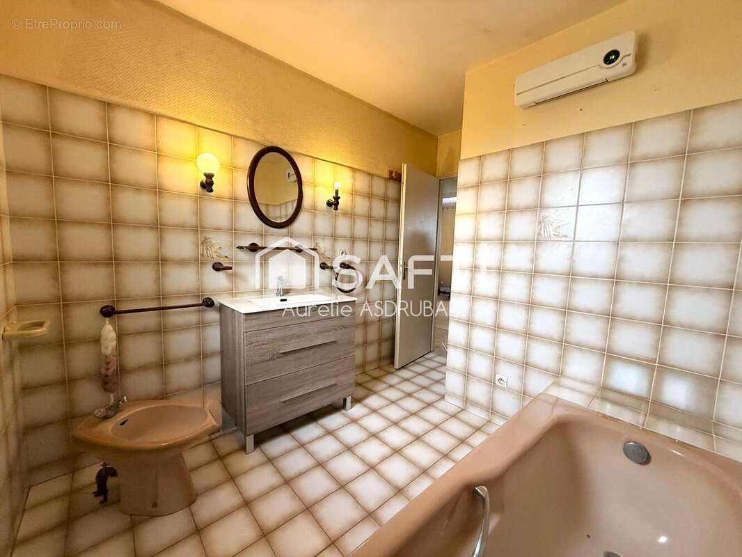 Photo 9 - Maison à LE BUISSON-DE-CADOUIN