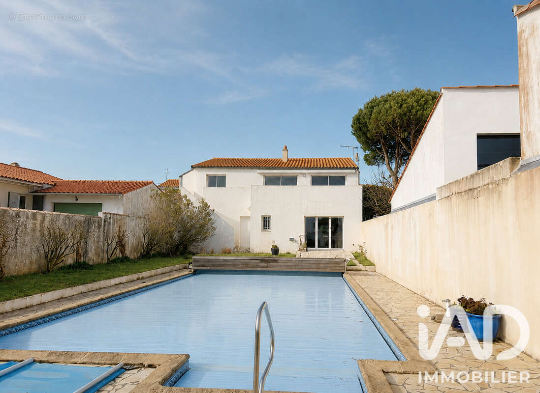 Photo 4 - Maison à LA FLOTTE