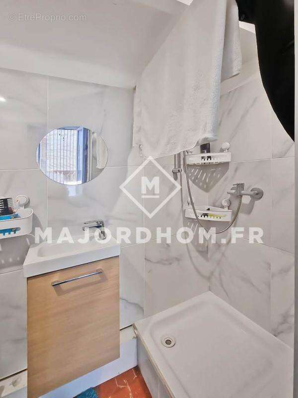 Appartement à MARSEILLE-7E