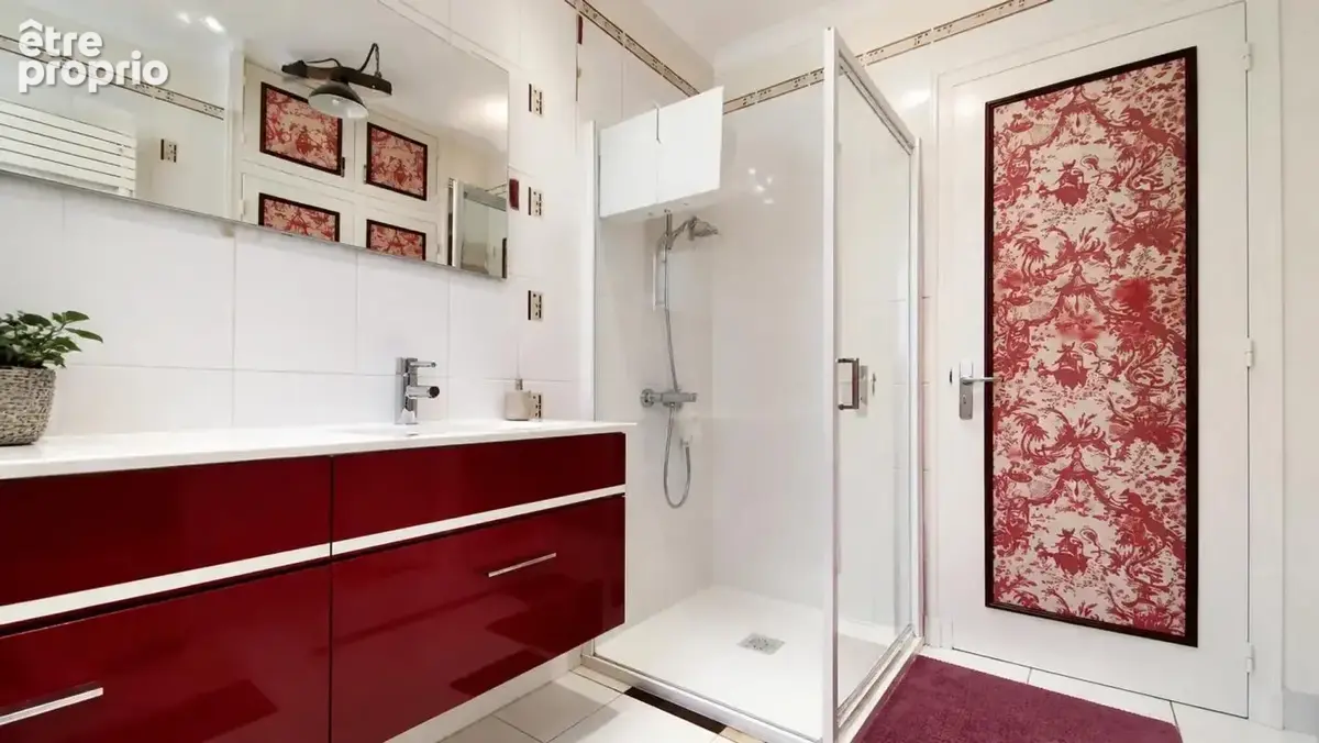 Maison de 7 pièces de 143 m² à Angoulême - photo 17