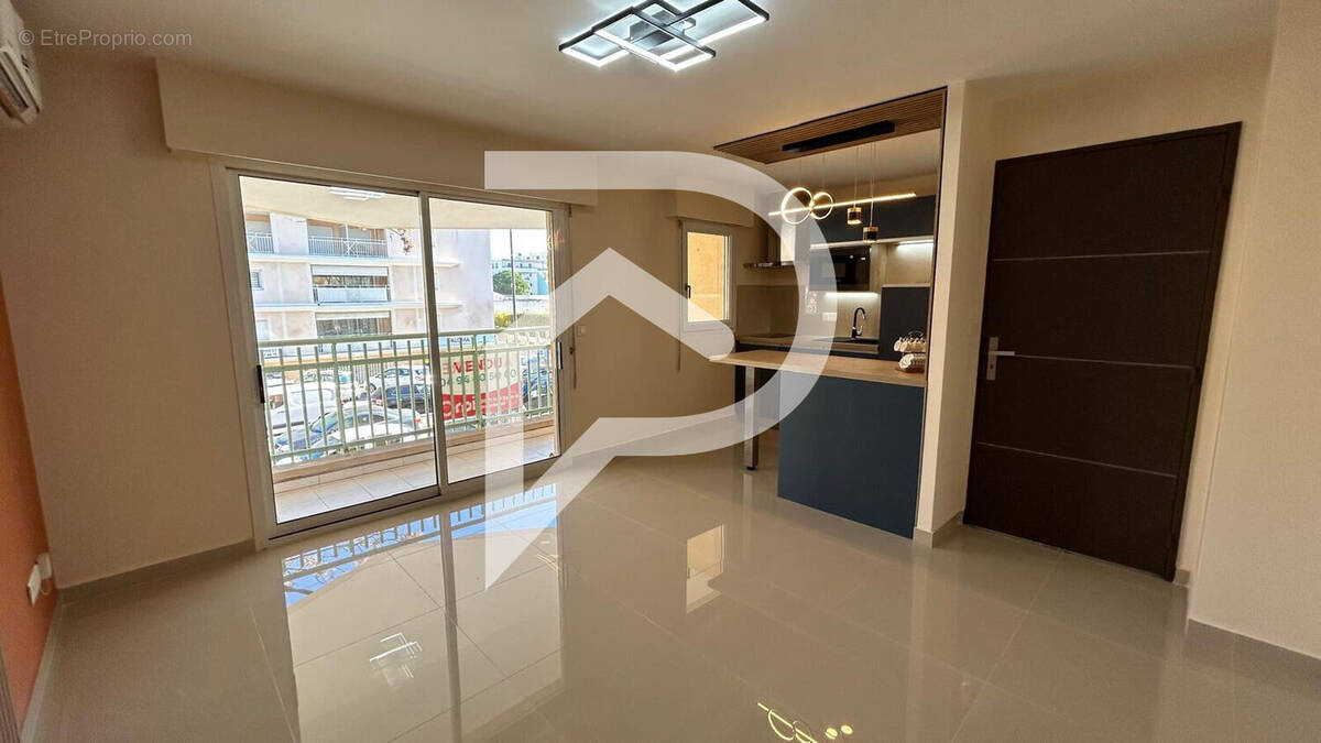 Appartement à FREJUS