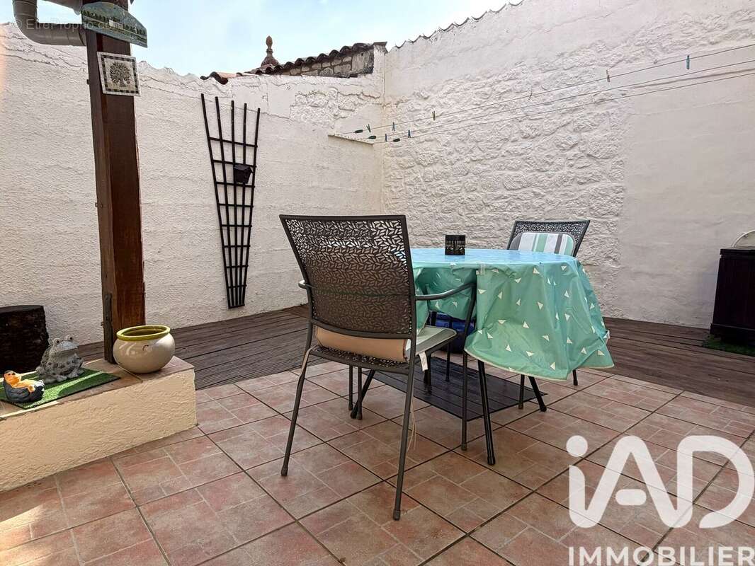 Photo 7