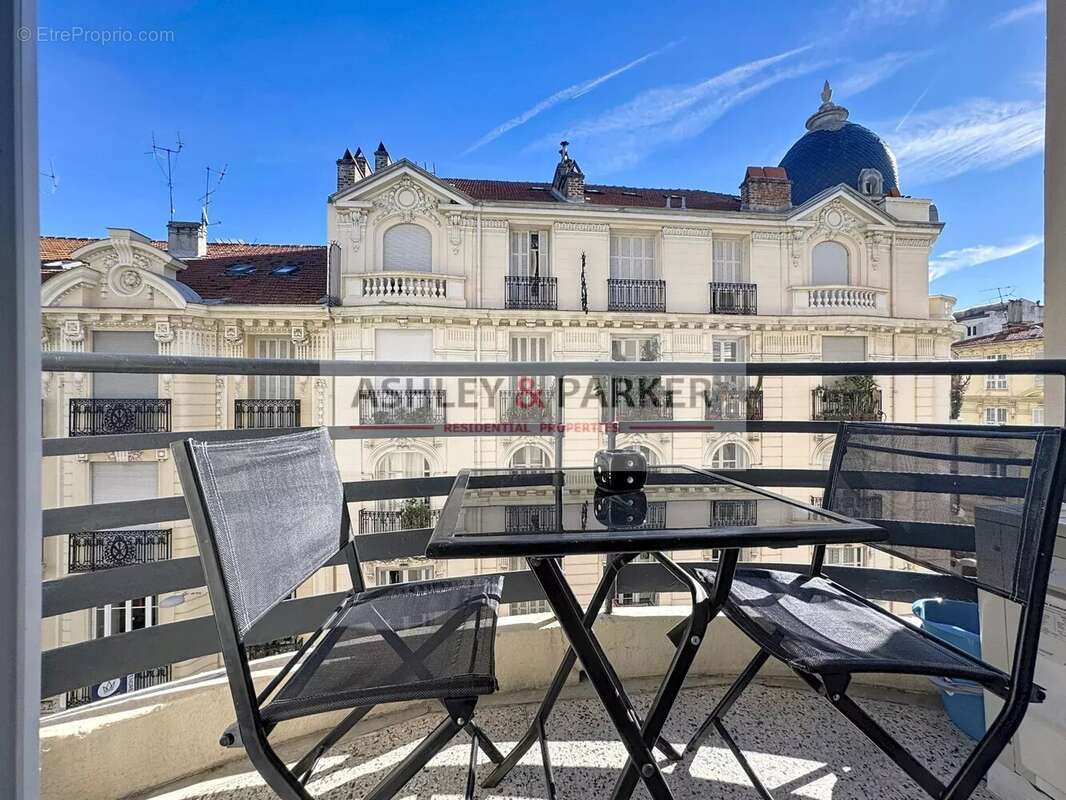 Appartement à NICE