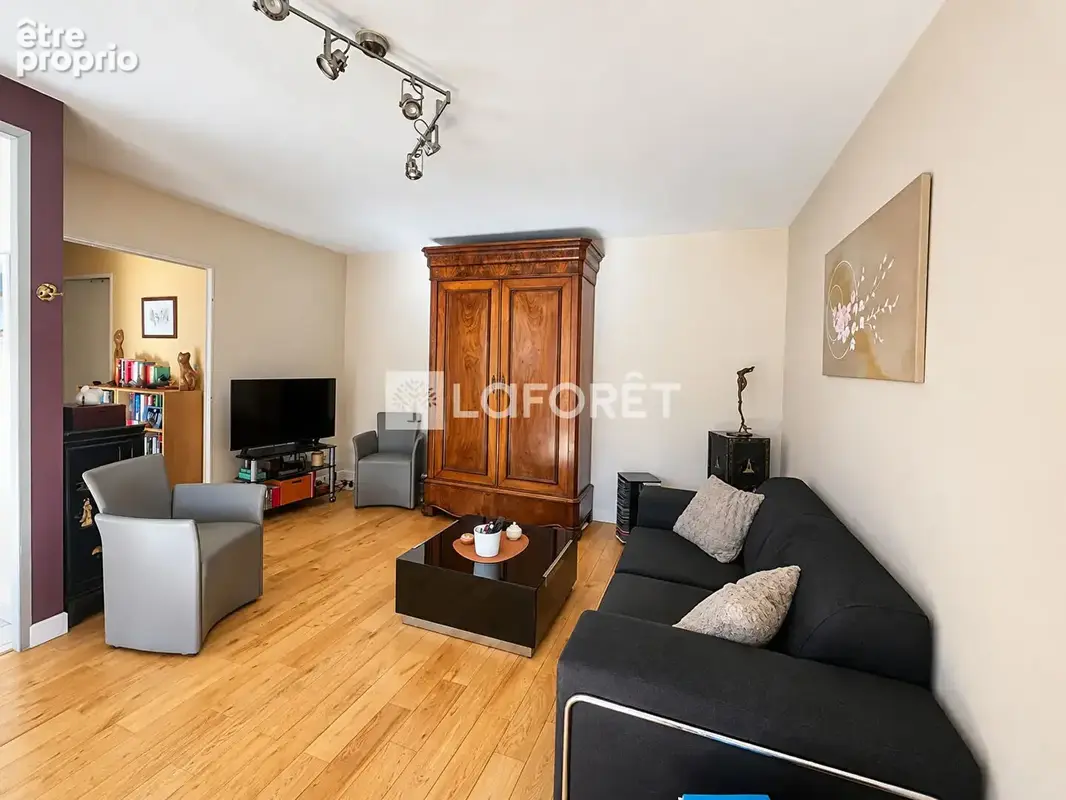 Grange - Blanche T3 lumineux avec balcon - photo 4