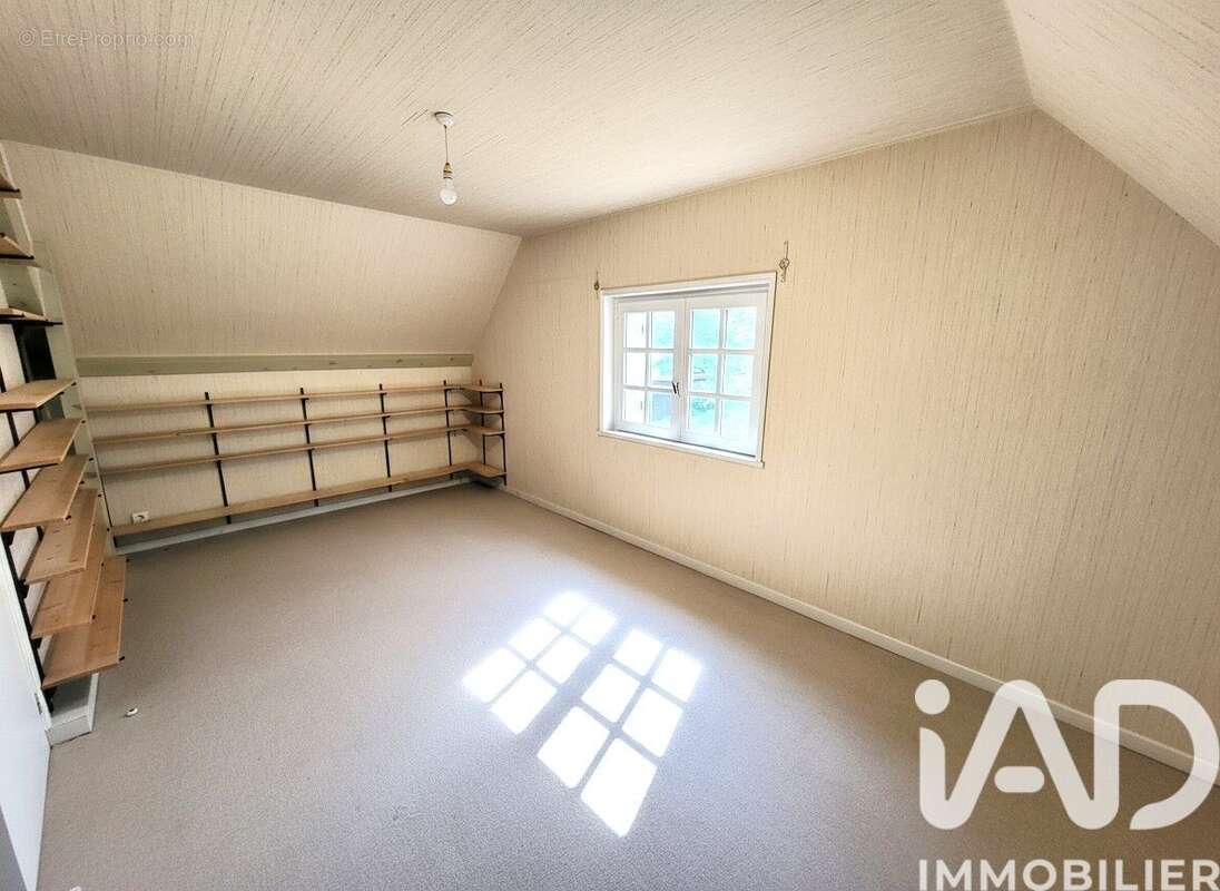 Photo 5 - Maison à SAINT-JUST-SAINT-RAMBERT