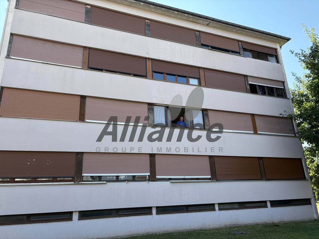Appartement à SAINT-LOUP-SUR-SEMOUSE
