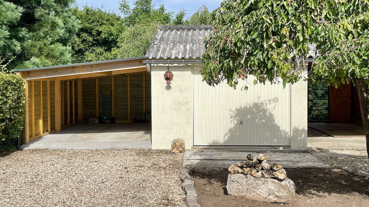 Maison à LA HOUSSAYE