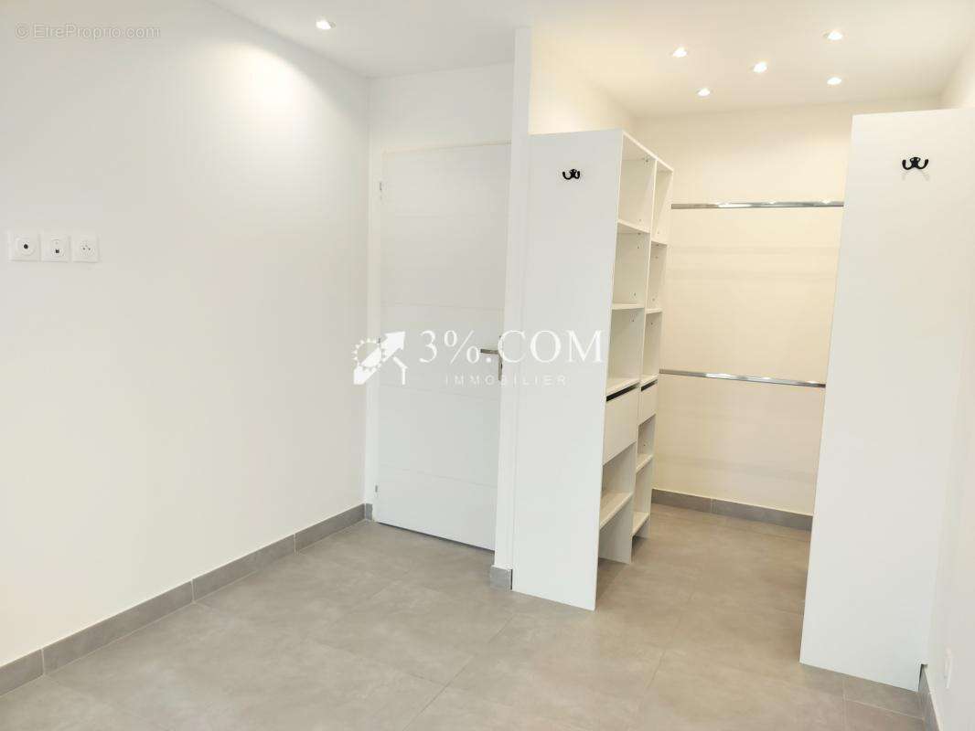 Maison à GRANGES-LES-BEAUMONT