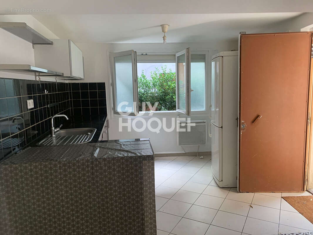 Appartement à LES LILAS