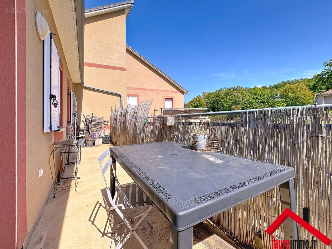 Appartement à MALEMORT-SUR-CORREZE