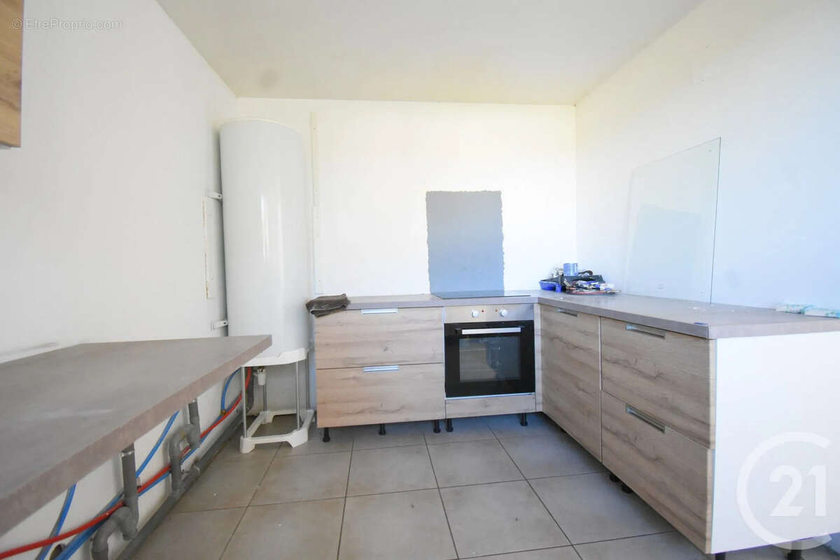 Maison à SAINT-SYLVESTRE-PRAGOULIN