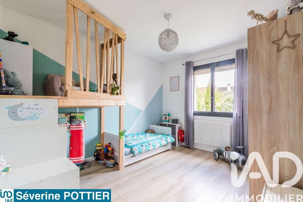 Photo 8 - Maison à VIRY-CHATILLON