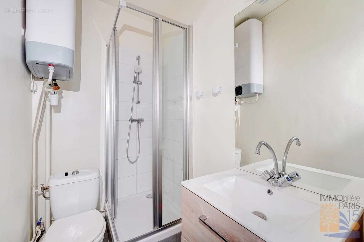 Appartement à PARIS-15E