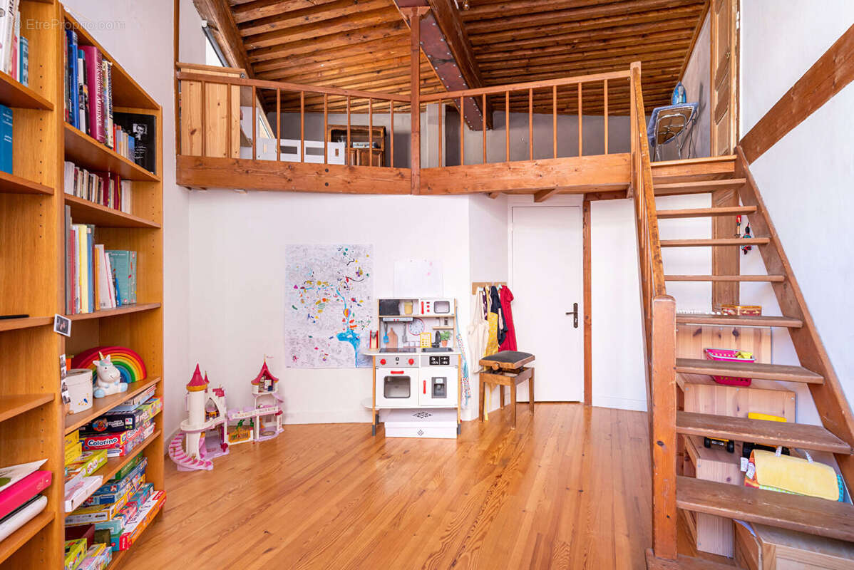 Appartement à LYON-4E