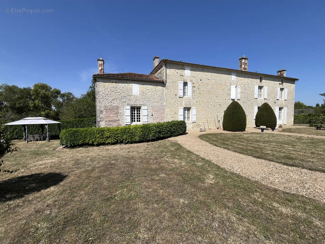Maison à SAINT-GROUX