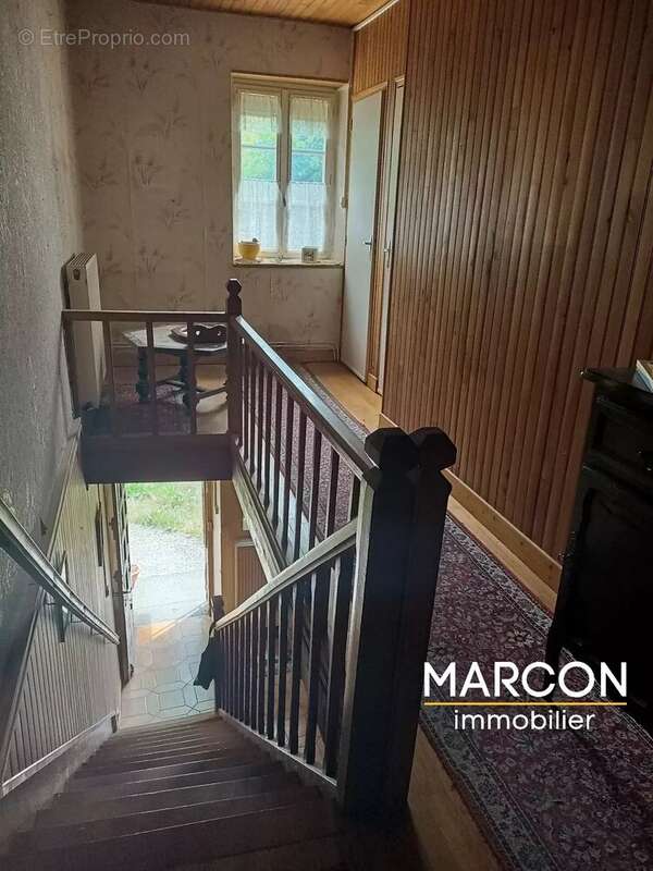 Maison à LE DONZEIL