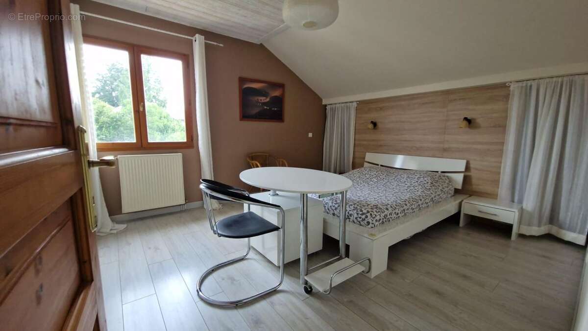 EN EXCLUSIVITÉ – Appartement T4 avec jardin privatif au cœur de Saint-Félix - photo 6