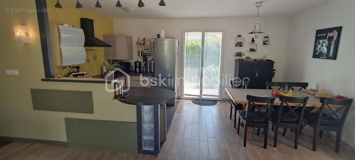 Maison à LACROIX-FALGARDE