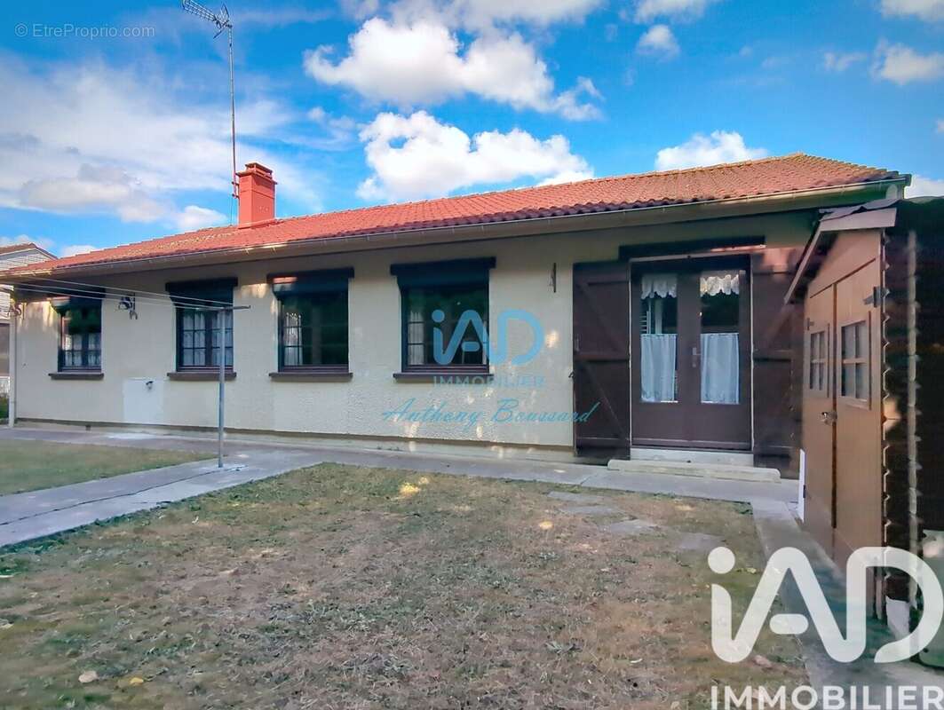 Photo 2 - Maison à FONTENAY-TRESIGNY